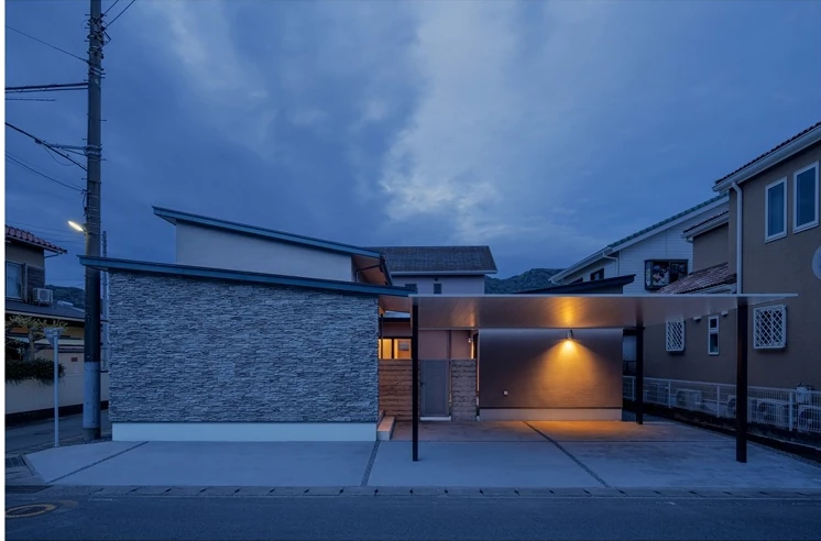 北側リビングの家の外観・住まいの風景